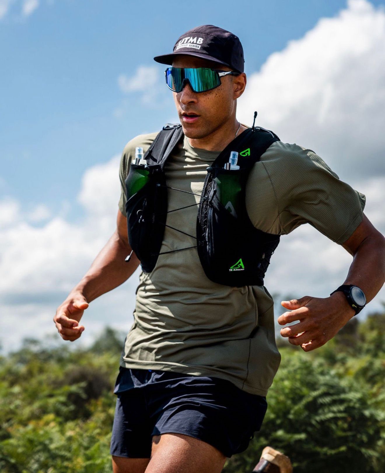 Trail runner wearing the Trailbound hydration vest